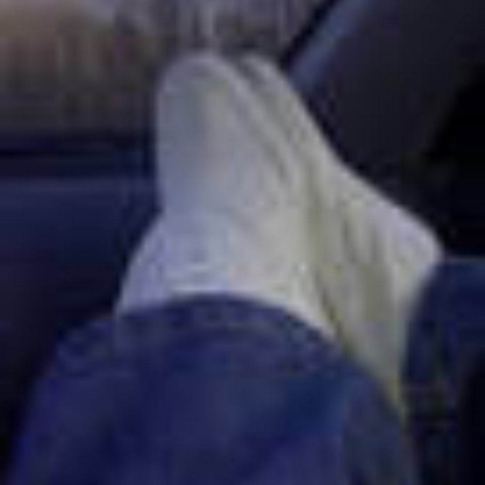 Meet your Posher, Dee